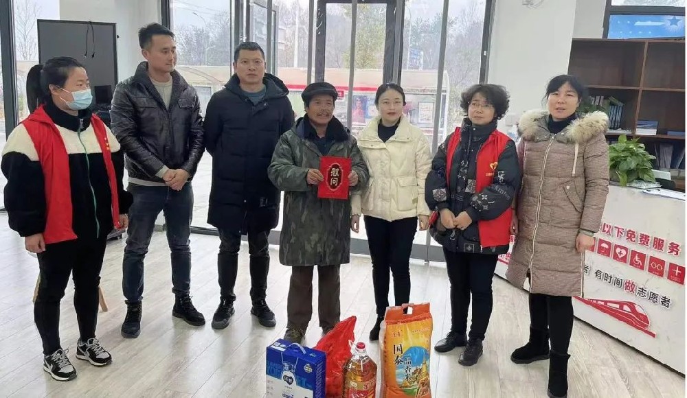 寒冬送溫暖 關(guān)懷暖人心——恒升黨支部慰問(wèn)孤寡老人